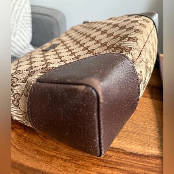 Gucci Brown and Tan Crossbody Bag - Picture 3 of 15